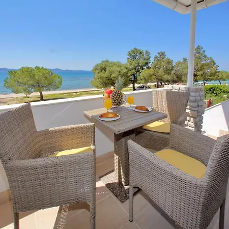 Blue Horizon Retreat