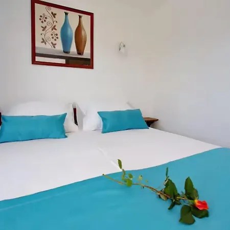 Blue Horizon Retreat